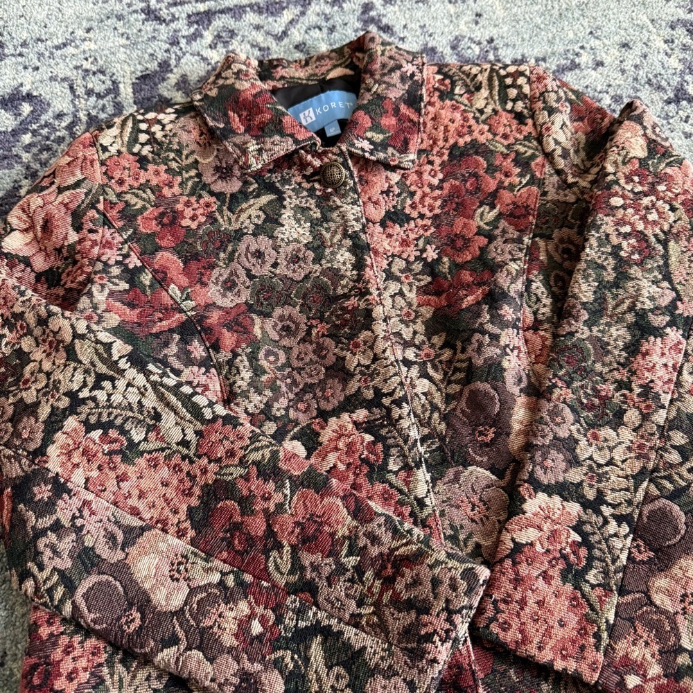 Women’s Vintage Jacquard Embroidered Florals Size 6P Blazer Jacket W/Pockets